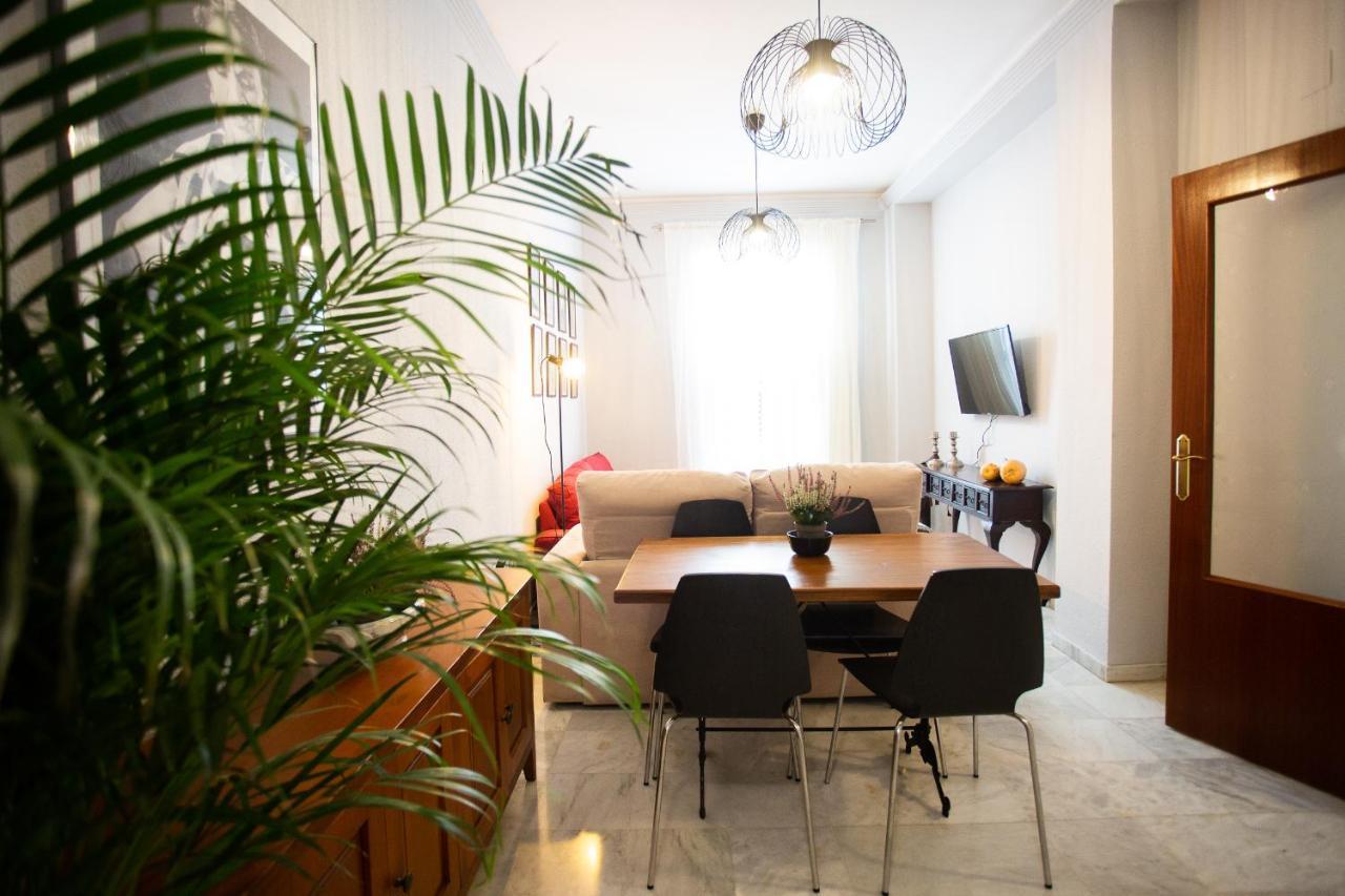 Wish Suite Torres De Sevilla Екстериор снимка
