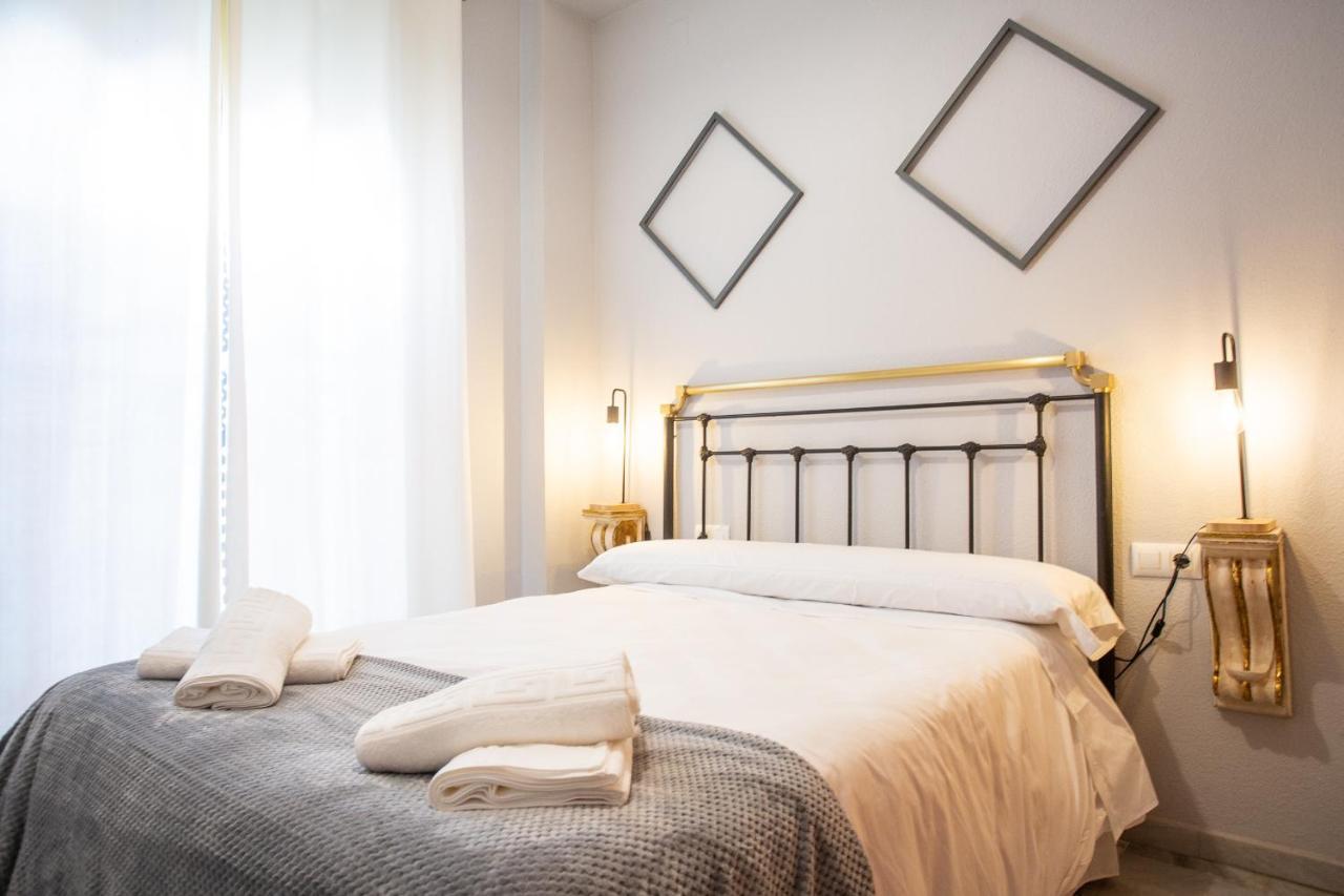 Wish Suite Torres De Sevilla Екстериор снимка